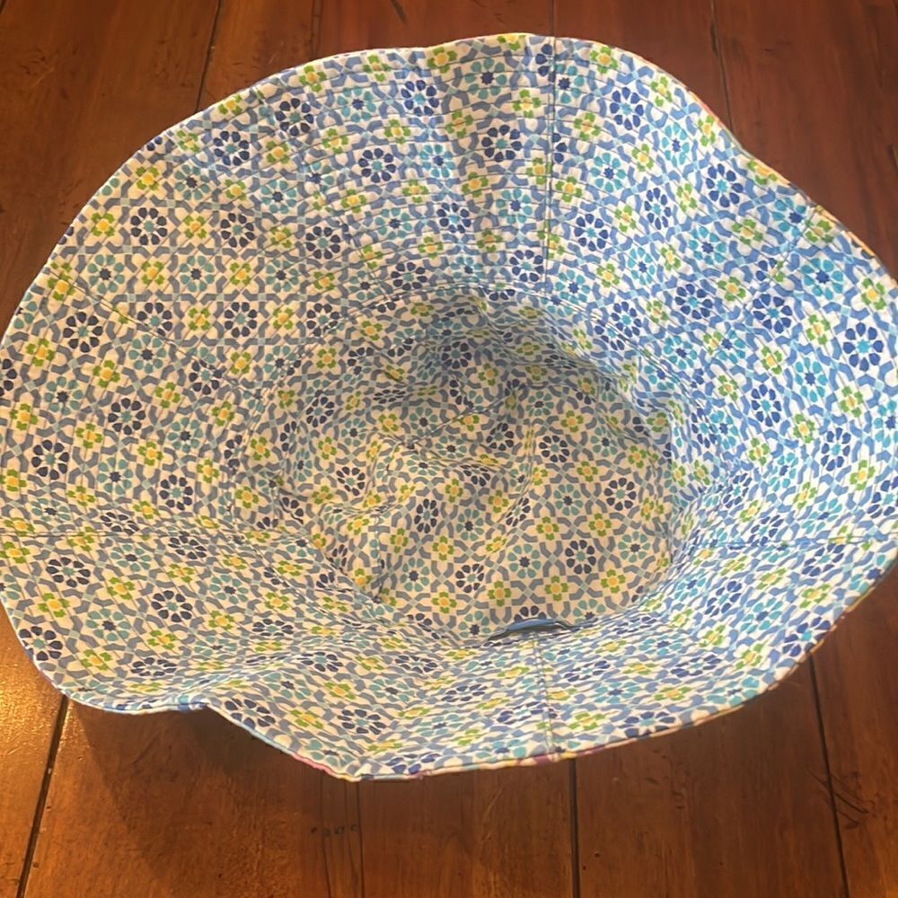 Vera Bradley Reversible Sun Hat - Picture 5 of 7